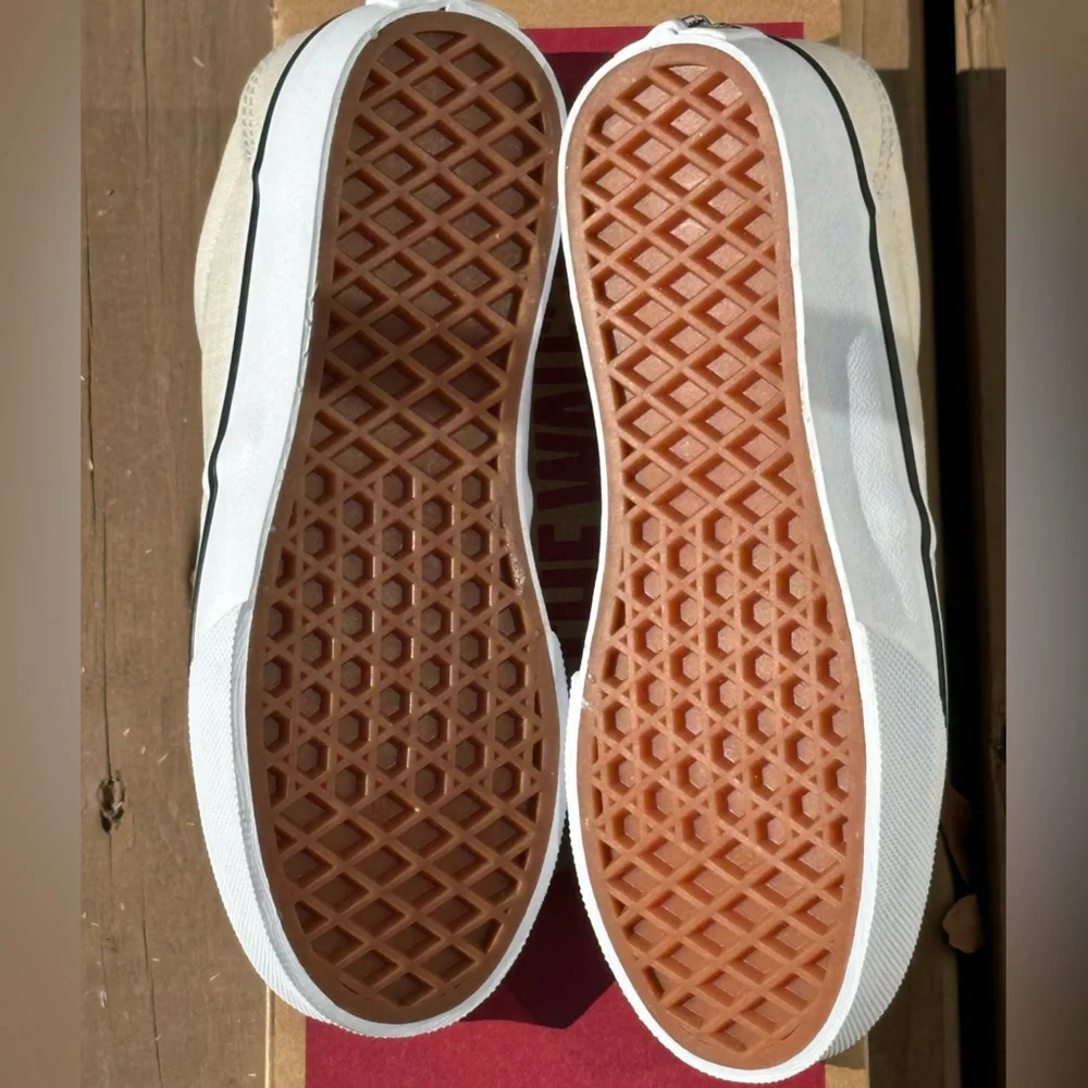 Vans Youth Unisex Atwood Casual Sneakers Beige Canvas Sizes 11K 12K 1Y 4Y 5Y NEW